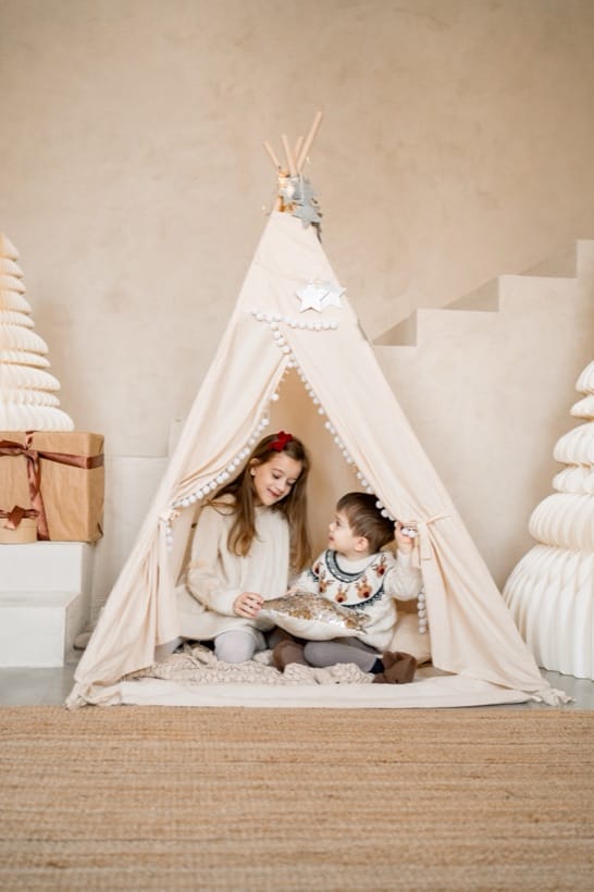 Children in a teepee — Christmas studio session